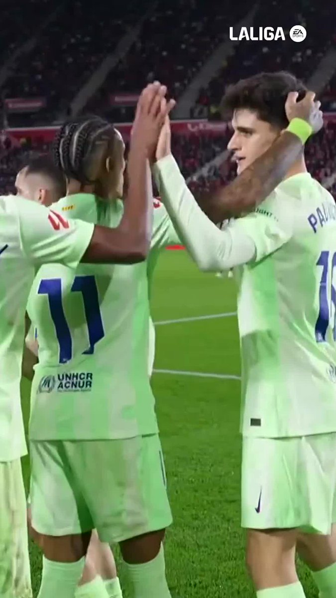 Oh capitán, mi capitán 🇧🇷 #MallorcaBarça | #LaLigaHighlights