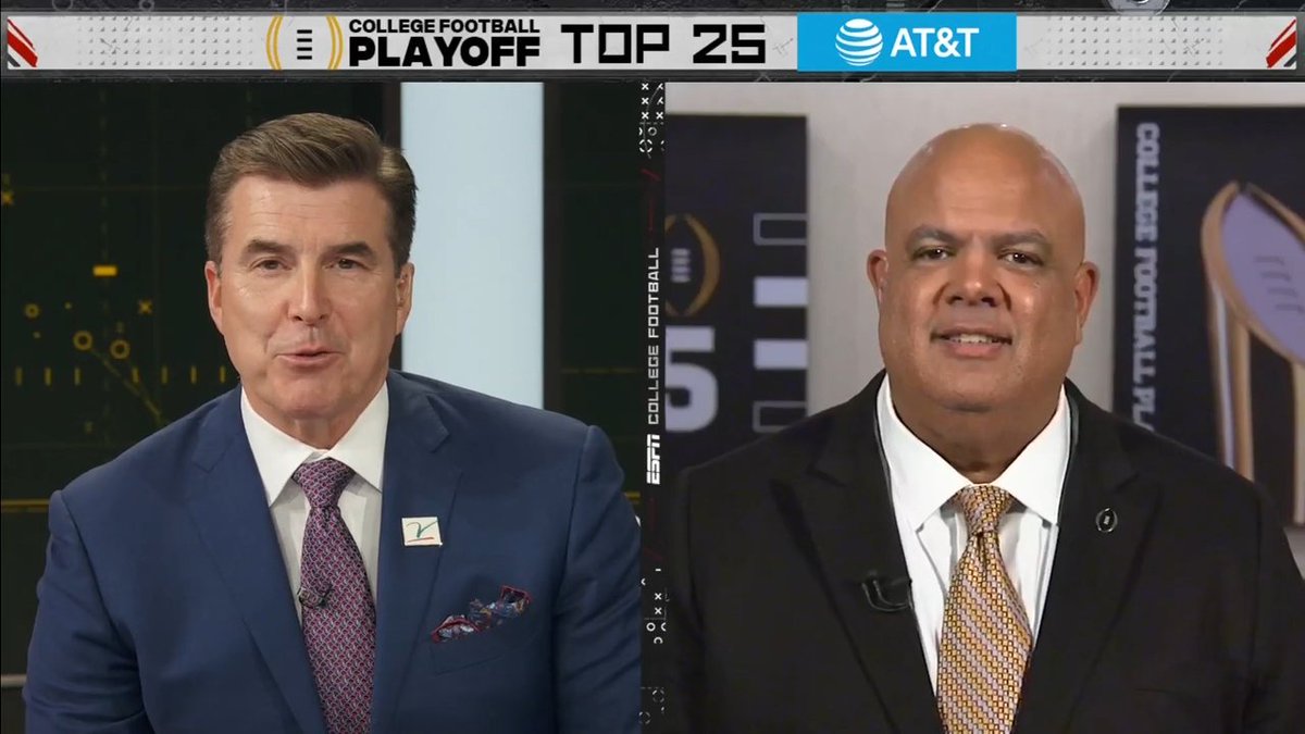 "The commissioners have asked us to rank the Top 25 through the conference championships & that's what we intend to do." Hear now from Warde Manuel, chair of the #CFBPlayoff selection committee, as he chatted with @ESPN's Rece Davis after the reveal of tonight's CFP Top 25. 🏈🏆
