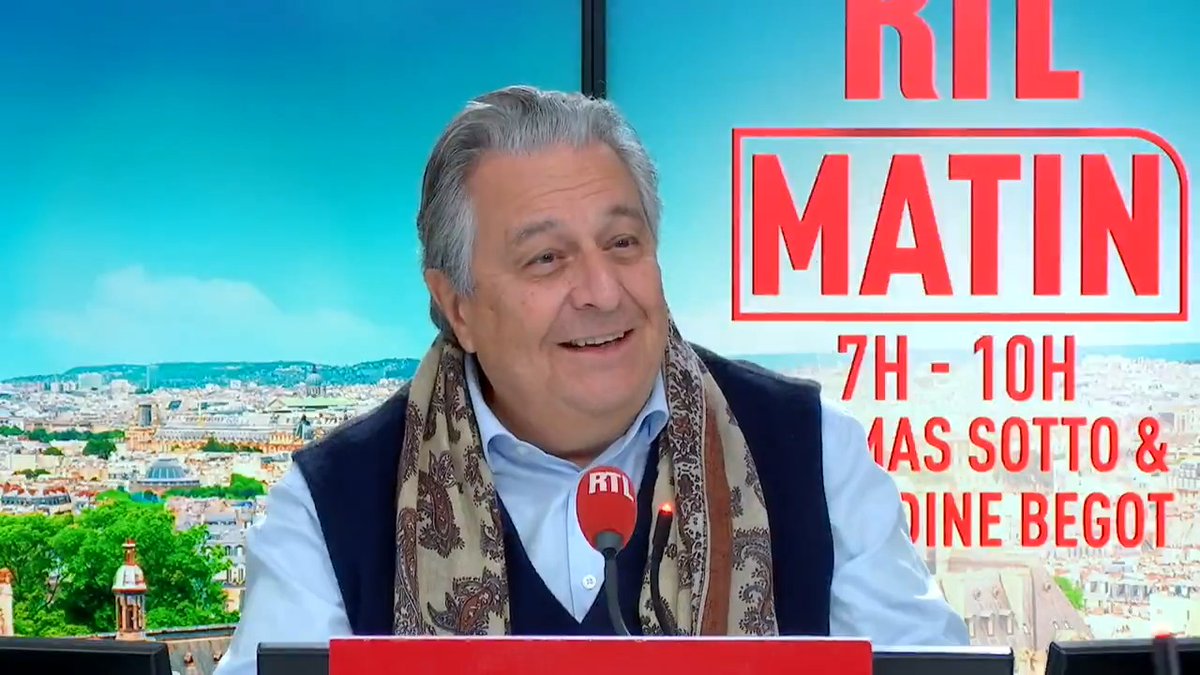 "C'est un psy qui a besoin d'un psy, c'est une bonne comédie" 🤣 Christian Clavier à l’affiche de "Jamais sans mon psy" en salle le 11 décembre, invité de #RTLMatin avec Amandine Bégot et Thomas Sotto