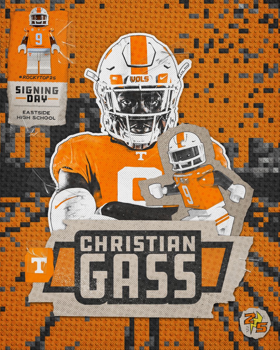 Home sweet home! Ready to fly to the 🏈 Christian Gass | #RockyTop25 🍊