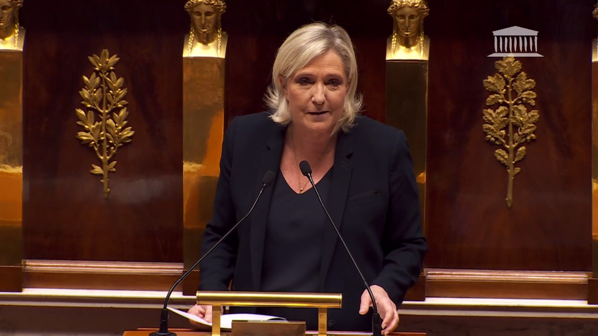 Je veux dire à tous ceux qui souffrent, et qui espèrent, que le temps n’est plus très loin avant que ne se profile la grande alternance. Ce jour viendra bientôt, peut-être très vite. Ce sera là le véritable choc d’espérance qu’attend la France.