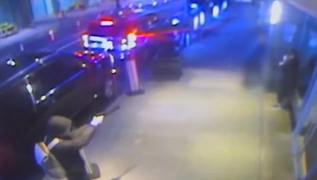Suppressor used in the NYC murder of United Healthcare CEO Brian Thompson. From the video - I'm thinking he may not have used a Nielsen device and that's what caused the malfunctions. Just a guess but it seems probable from that footage... #CityLife #BrianThompson #UnitedHealthcare #newyork #NYC #suppressor #crime #urban