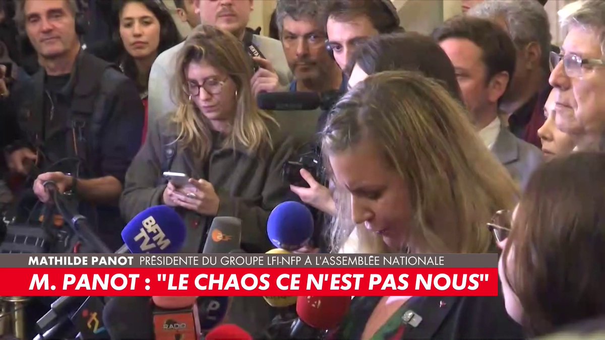 Mathilde Panot : «Le seul souverain en république et en démocratie, c'est le peuple. Nous demandons à Emmanuel Macron de s'en aller. 63% des Français en pensent de même.» #HDPros2