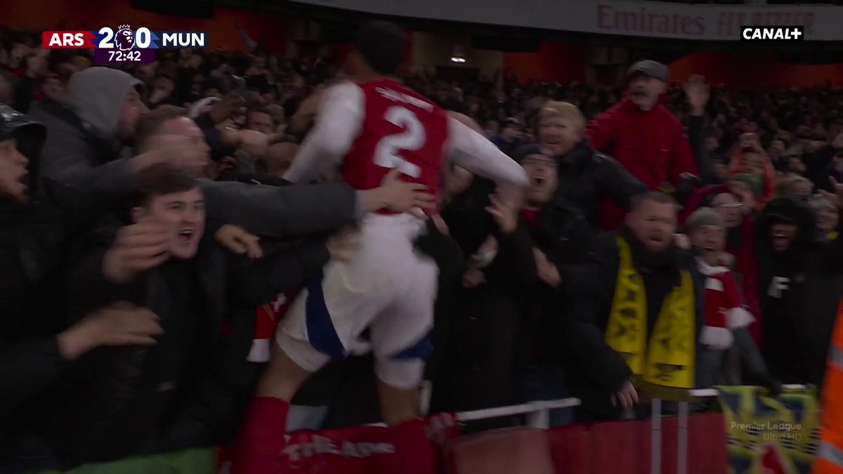 𝗔𝗿𝘀𝗲𝗻𝗮𝗹 𝘀𝘂𝗿 𝗰𝗼𝗿𝗻𝗲𝗿 = 𝗰𝗵𝗲𝗮𝘁 𝗰𝗼𝗱𝗲 !!! 🤯 William Saliba 🇫🇷 double la mise pour les Gunners ! ❤️🤍 🎥 CANAL+ Foot