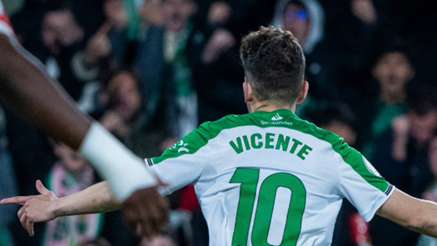 ๐บ RESUMEN #CopadelReyMAPFRE ๐ Real Racing Club | 1-0 | Real Sporting โฝ 1-0 | Iรฑigo Vicente (78') #LaCopaMola ๐ | Segunda eliminatoria