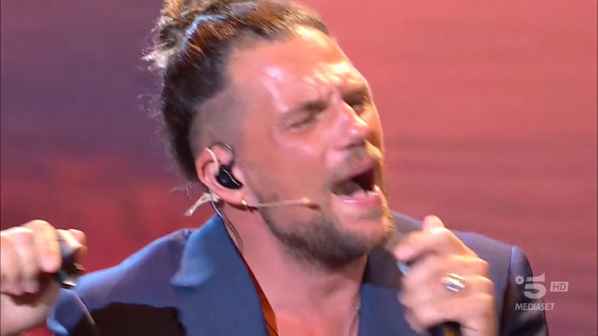 questa canzone, così come tutte le canzoni di Nigio, è POESIA❤️🩹#thisisme