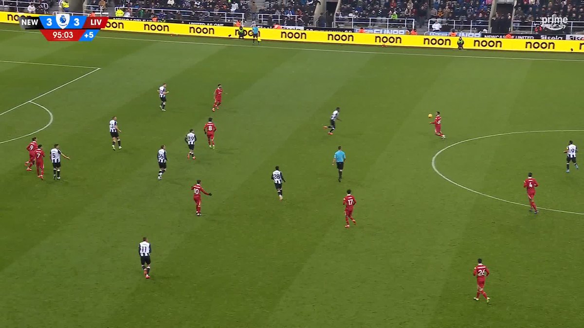 Newcastle were absolutely robbed how can you blow there? 🤯 #NUFC