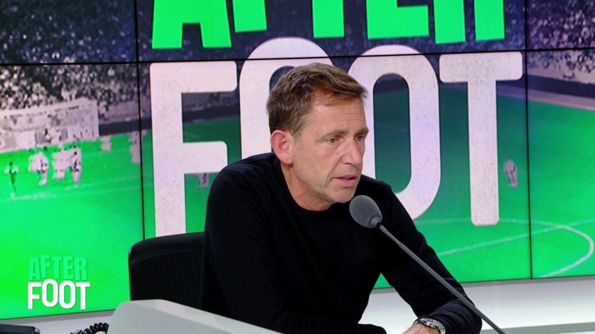 🗣💬 "Mais regardez son visage, son manque d'expression ! Il n'est pas épanoui. Il est en souffrance et ça se voit. C'est terrible, il est complètement à côté de la plaque" Daniel Riolo s'alarme de plus en plus pour Mbappé, après son nouveau penalty raté avec le Real.