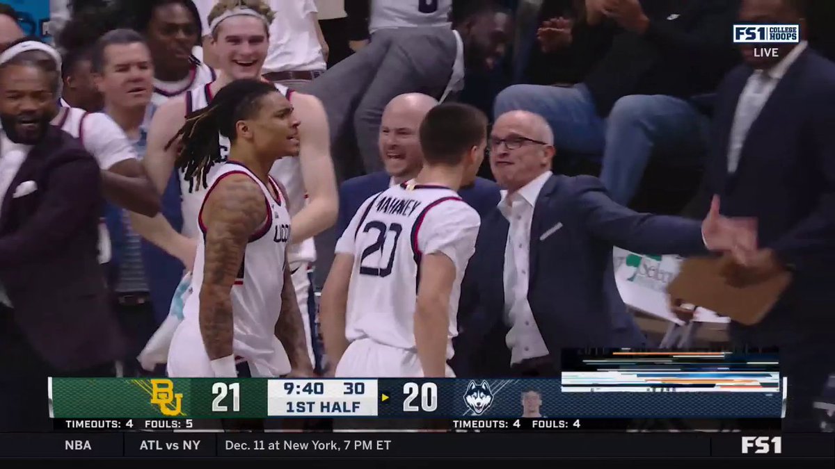 Dan Hurley is HYPE for Aidan Mahaney ‼️ (via FOX College Hoops)