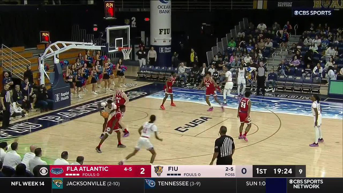 JAYDEN BREWER MY GOODNESS 😳 FIU Men's Basketball (via CBS Sports College Basketball 🏀)