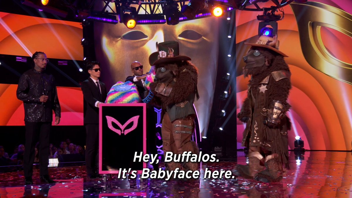 Babyface called, and he wants his Buffalo to win! Any updated guesses based on this clue? #TheMaskedSinger 🤔