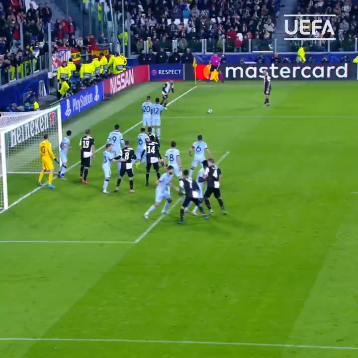 The angle 😲📐 #UCL
