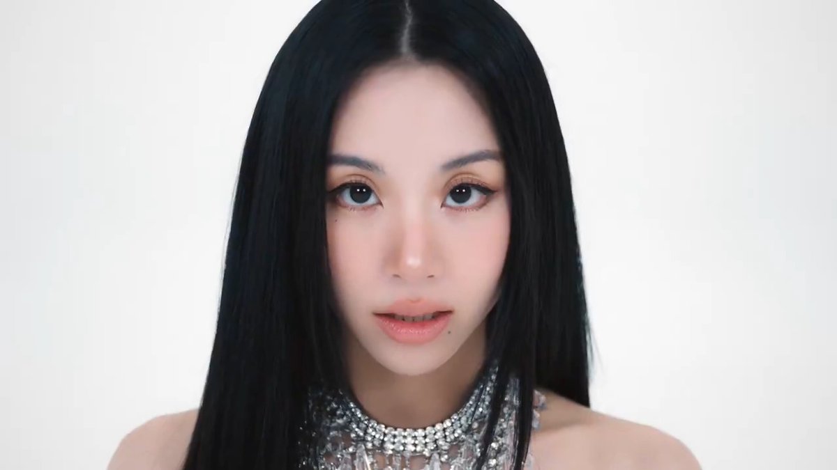 TWICE “Strategy (feat. Megan Thee Stallion)” M/V✨ Coming Soon! 🔗 [STRATEGY] Pre-Save / Pre-Order ➮ Release on 2024.12.06 FRI 2PM KST/0AM ET #TWICE #트와이스 #STRATEGY #MEGAN #MEGANTHEESTALLION TINA SNOW #TWICE_STRATEGY