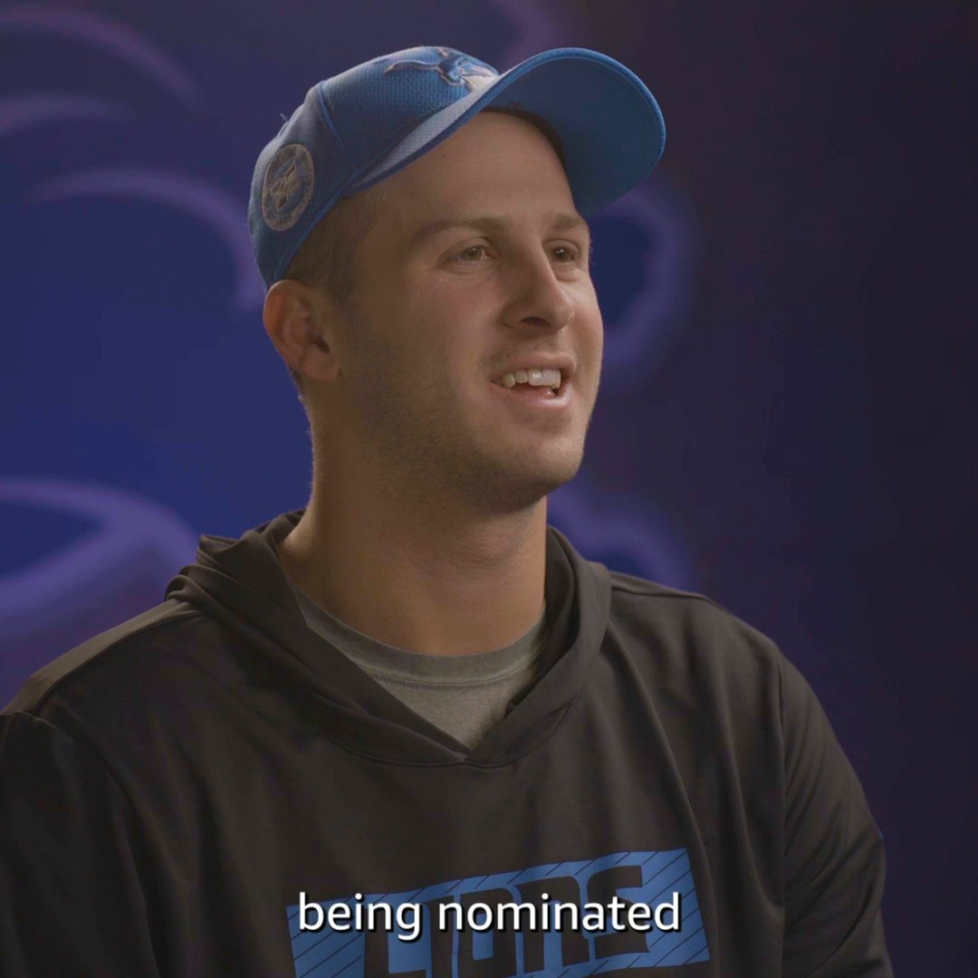 .Andrew Whitworth surprised Detroit Lions QB Jared Goff with his Walter Payton NFL Man of the Year nomination, with a little help from some of Jared's friends 🙌
