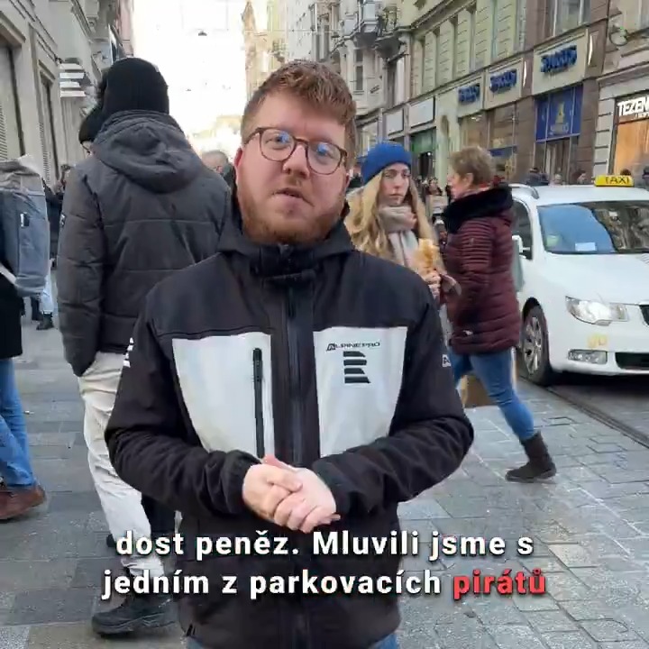 🅿️ Do pěší zóny v Brně vjelo letos bez povolení přes 30 000 aut a 1/10 přestupků mají na svědomí řidiči pěti aut. Co s tím? Probereme nové brněnské metro, kontroly ČOI na vánočních trzích i zdražení vstupu do bazénu. Tomáš Kremr Marie Veselá Ondřej Schneider
