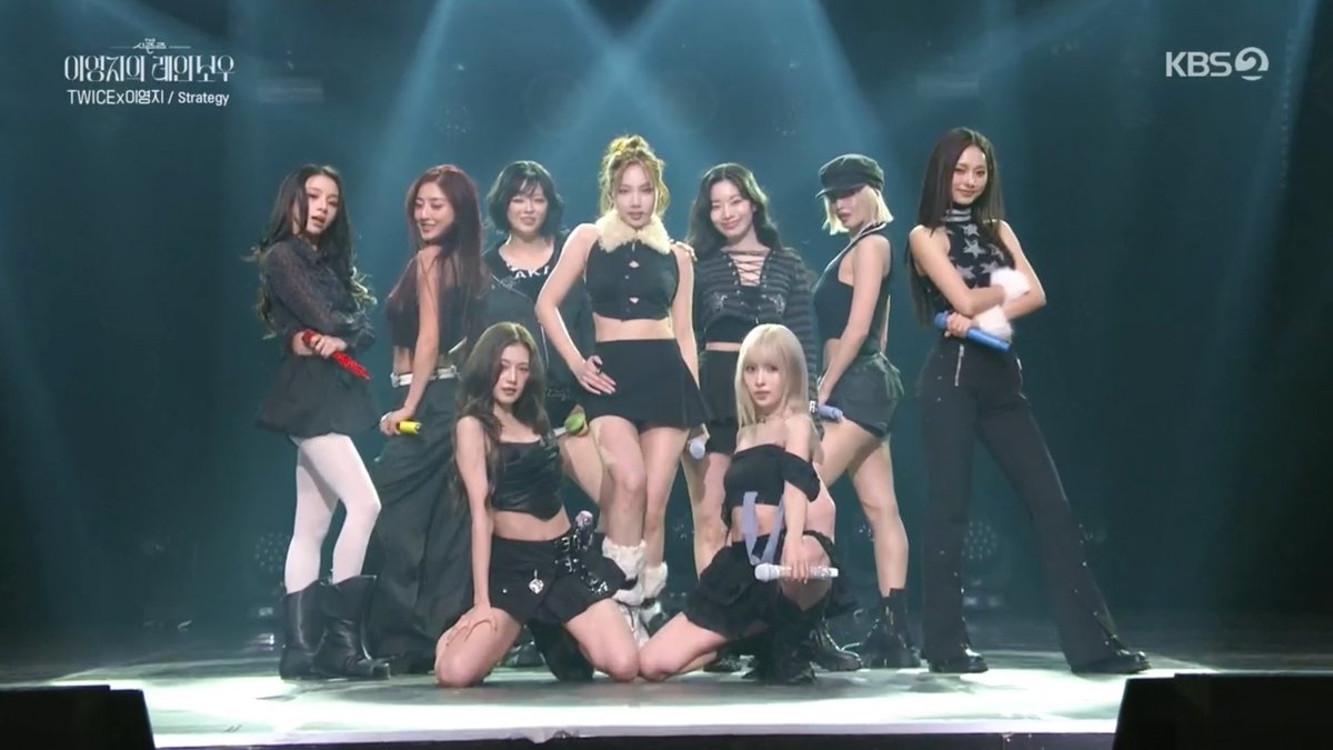 TWICE AND LEE YOUNGJI PERFORMING 'STRATEGY' LIVE WITH YOUNGJI DOING MEGAN THE STALLION'S PART