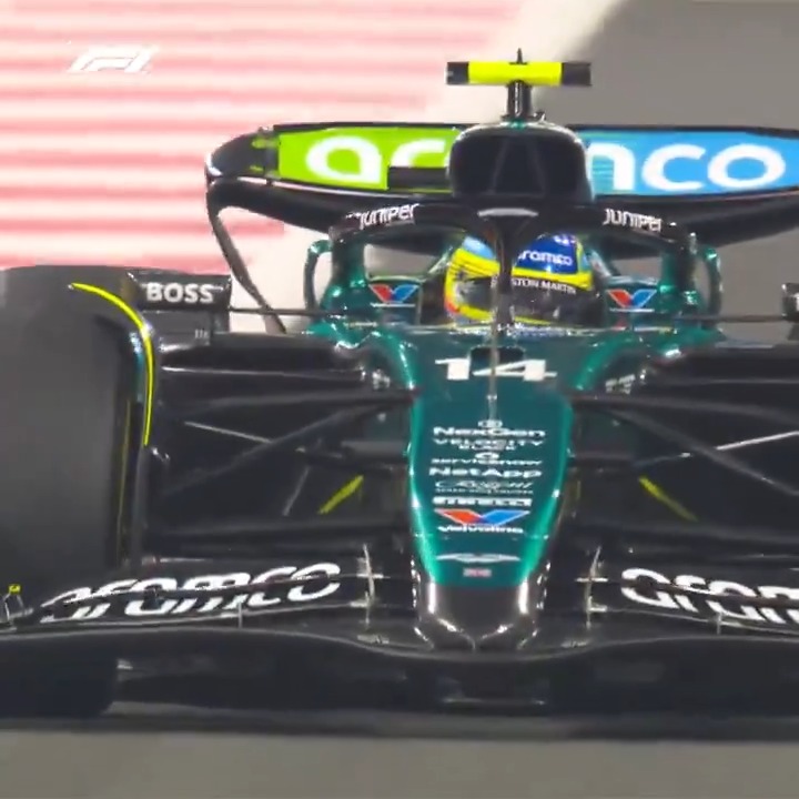 F1 machinery under the lights always dazzles ✨ Watch all the sparkly bits from second practice 👇 #F1 #AbuDhabiGP