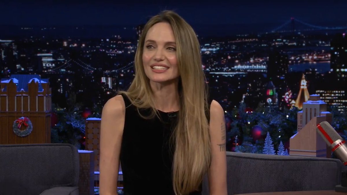 Angelina Jolie almost became a funeral director before getting into acting!? #FallonTonight
