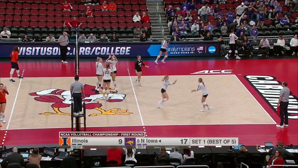 PANTHERS ARE FEELING IT 😤 #NCAAWVB x 🎥 ESPN+ / UNI Volleyball