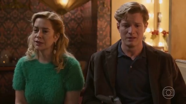 "Não acredito em uma palavra, Ligia. Essa dor não passa nunca. Todas as mulheres que eu amo me abandonam. Como eu faço agora?" "Vc nao perdeu a Beatriz e nunca abandonei vc, Beto." Que cena excelente de Palomma Duarte e Pedro Novaes. #GarotadoMomento