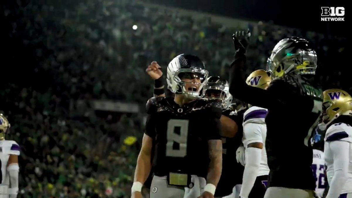 A year ago, Dillon Gabriel was wondering where he'd spend his final season of eligibility. Now, he's hours away from opening the nation's No. 1 team's postseason run. The Journey profiles the star QB's seamless transition with Oregon Football 👇 📍 Auto-Owners