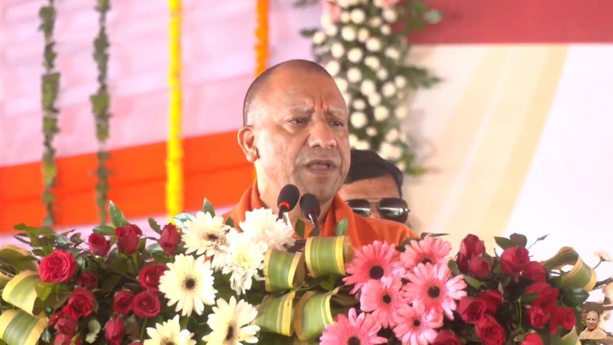 बेटियां प्रत्येक क्षेत्र में अपनी प्रतिभा का प्रदर्शन करके अपने आप को साबित कर रही हैं...