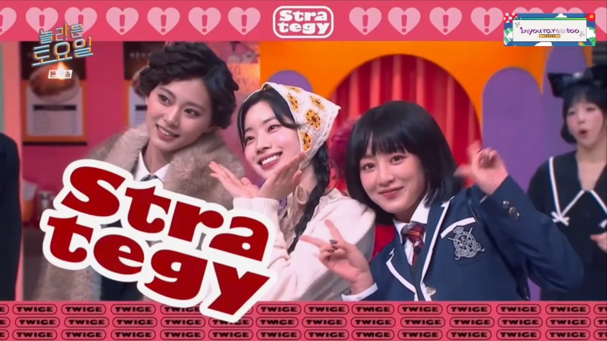 Jihyo, Dahyun, and Tzuyu dancing to 'STRATEGY' on Amazing Saturday!