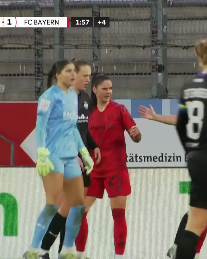 ⚡ Georgia Stanway punishes Essen's stoppage-time gamble and secures Bayern's away win! Watch live for free on DAZN ▶️ #DieLiga