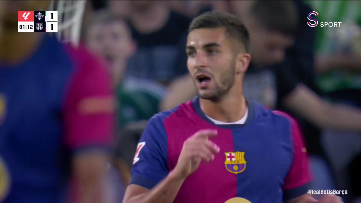 Yamal'ın muhteşem pasında Barcelona golü buluyor.