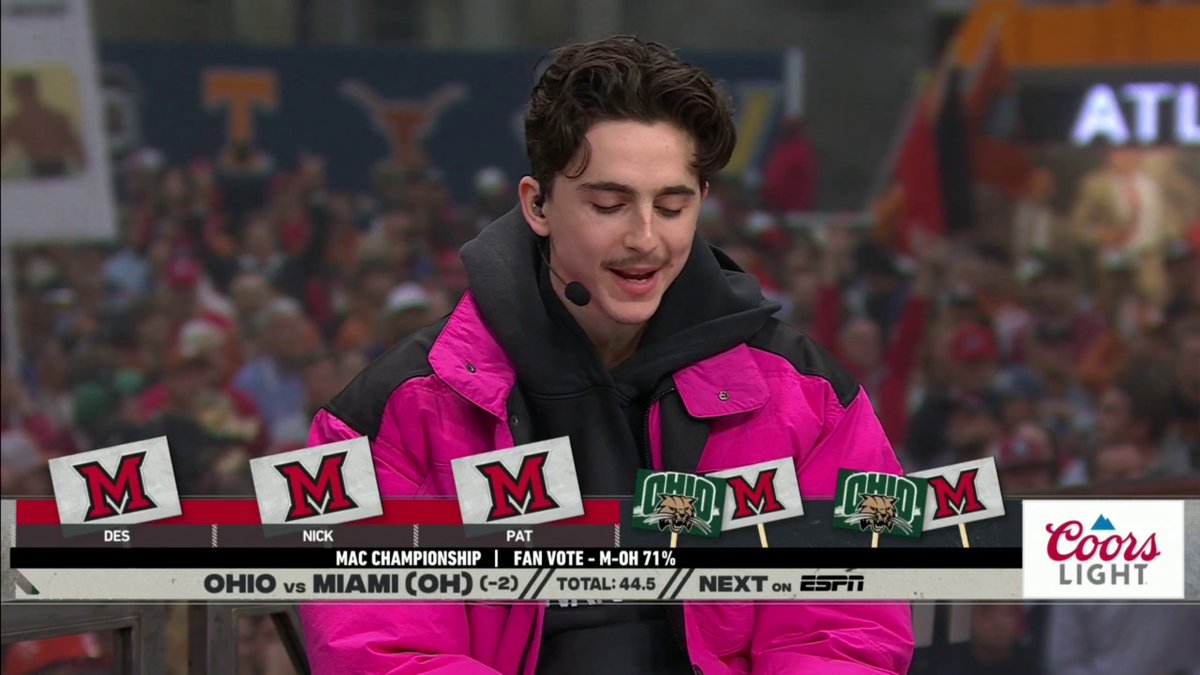 TIMOTHÉE CHALAMET ELITE BALL KNOWLEDGE 😤 😂 Timothée Chalamet