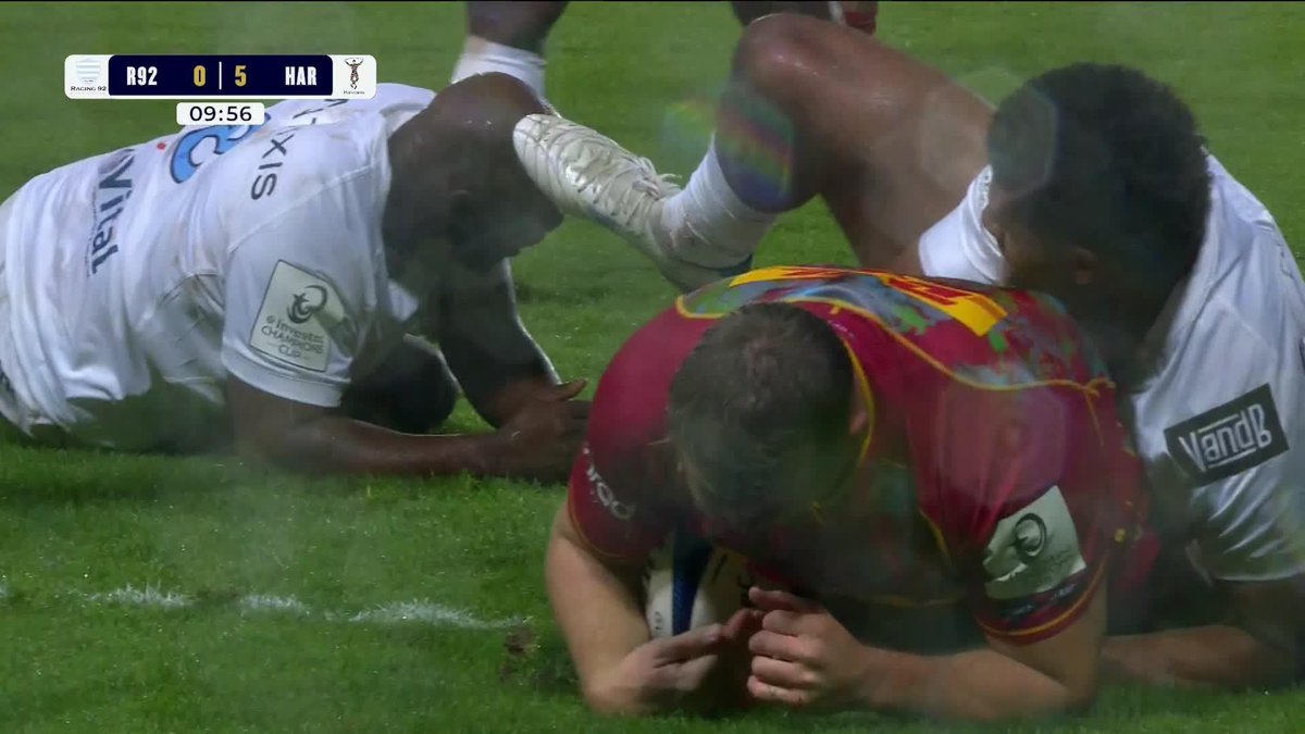 It's what he does 🥳 Alex Dombrandt bags the opener in Paris for Harlequins 🃏 👏 🎥 Premier Sports #InvestecChampionsCup | #RACvHAR