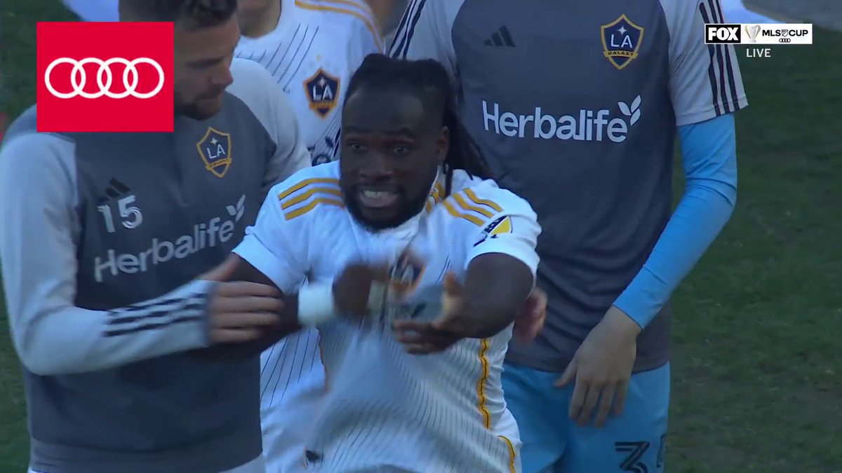 LA GALAXY STRIKES FIRST 🔥 Joseph Paintsil puts LA Galaxy on top just 10 minutes into the match 😤