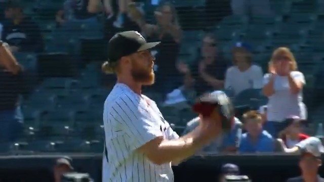 Play No. 14 of 2024: Michael Kopech records an immaculate inning 💎