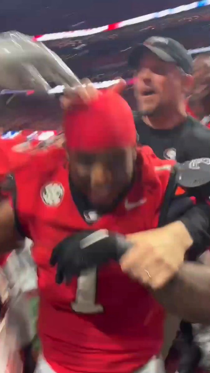 The absolute scenes from Georgia's OT win in the SEC Championship 🔥