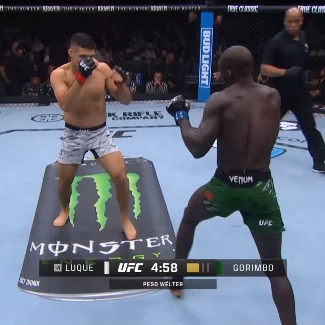UFFFF 🤯🤯🤯 Luque le apagó la luz! #UFC310