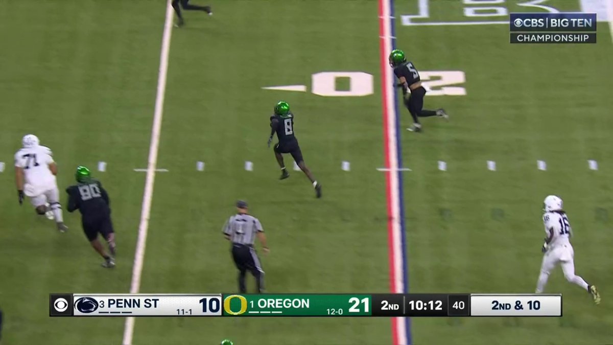 Playmaker. Huge pick by 🎱 to set up another Ducks TD. #GoDucks x CBS Sports