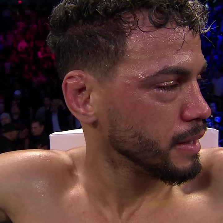 .Robeisy Ramirez's immediate reaction.