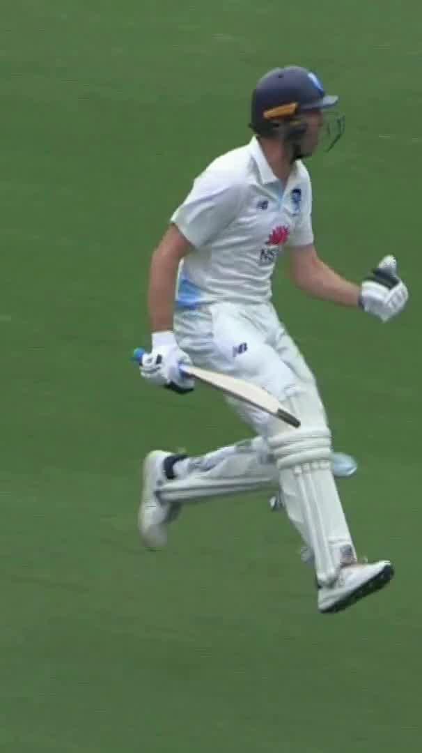 THE EMOTION 🔥🔥 It's been 769 days since Kurtis Patterson's last century #SheffieldShield
