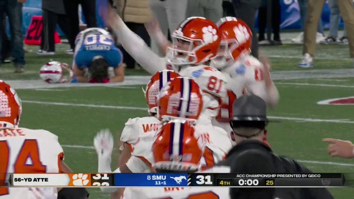 WHAT A WILD ENDING TO THE ACC CHAMPIONSHIP 🔥