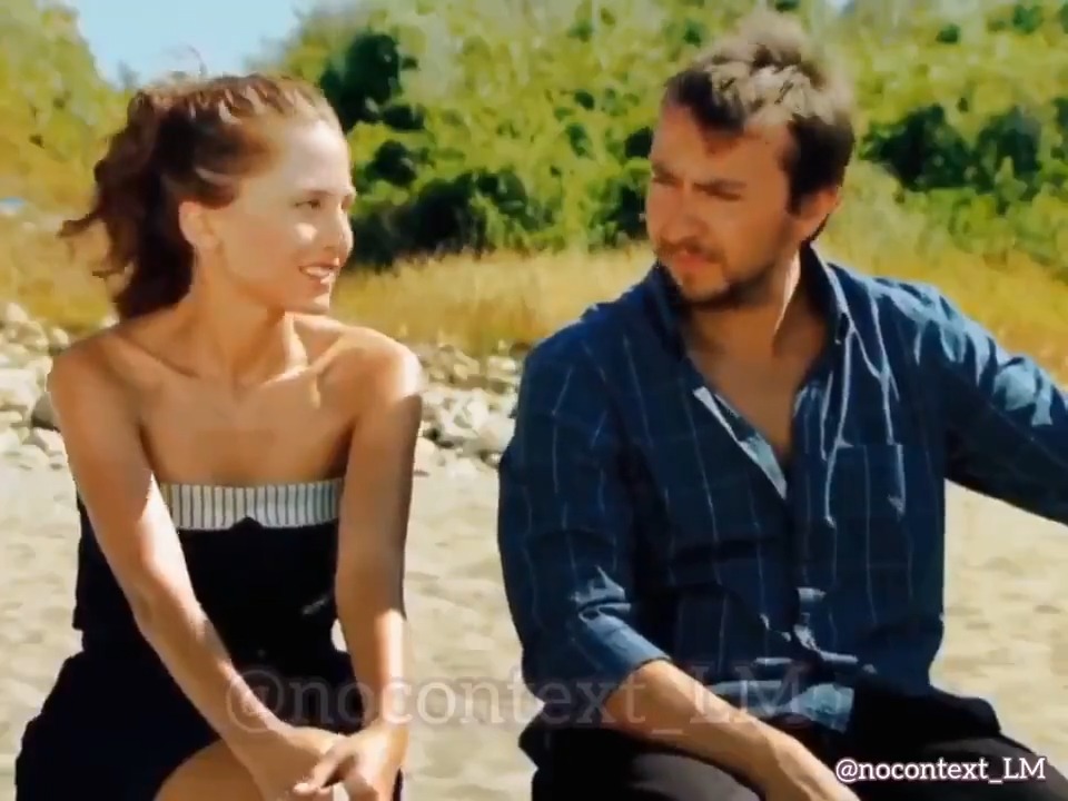 -Kaldık burada iyi mi? +İyi. -İyi mi? +İyi yani. Sensiz olmaktan daha iyi...