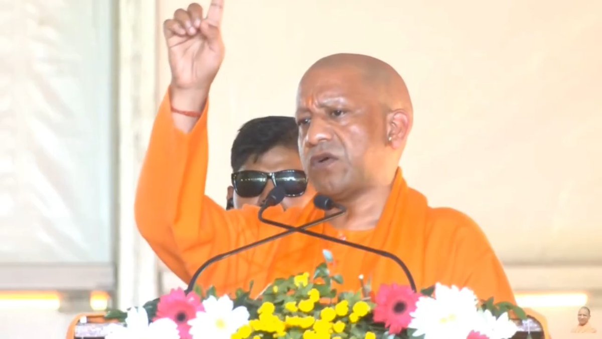 हमारा व्यक्तिगत स्वार्थ कोई मायने नहीं रखता है, हम सभी के सामने एक लक्ष्य होना चाहिए, वह है 'राष्ट्रधर्म' का...