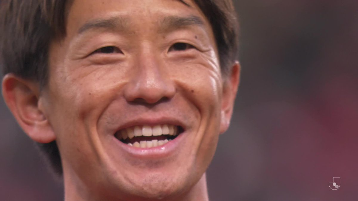 ♦️宇賀神友弥 引退セレモニー♦️ 後輩たちへの熱いメッセージも。 #宇賀神友弥 選手のスピーチをノーカットでお届け🎙️ 浦和レッズオフィシャル #浦和レッズ #Ｊリーグ