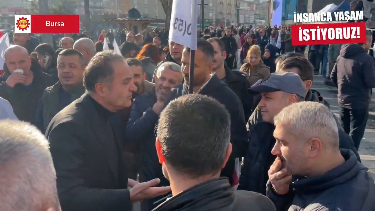 Bugün, Emeklilikte Adalet Derneği'nin (EMEKLİLİKTE ADALET DERNEĞİ ⚖️) Bursa'da düzenlediği kademeli emeklilik mitingine katıldık. "Adalet yoksa batsın bu düzen!" diyen emekçi kardeşlerimizle birlikte Erdoğan'a Recep Tayyip Erdoğan'a seslendik: "Batsın bu dünya, bu düzen. Bitsin bu rüya, bu sahtekârlık. Aldatıp da sömürenlere yazıklar olsun, Yazıklar olsun, yazıklar olsun" Adaletle, dayanışmayla bu ülkeyi yeniden inşa edeceğiz. Birlikte başaracağız. Birlikte kazanacağız!