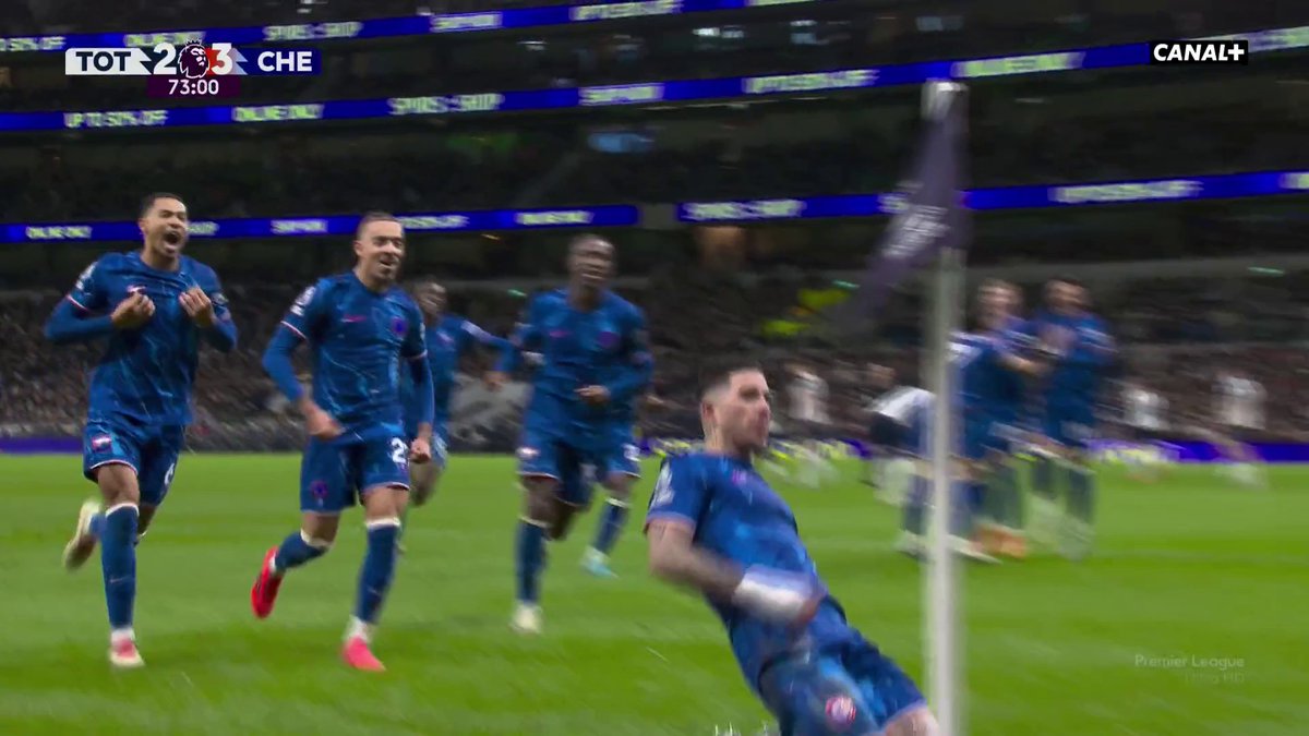 ๐๐๐๐๐ฆ๐๐ ๐โ๐ ๐๐๐๐ง ! ๐๐ ๐ฅ๐๐ ๐ข๐ก๐ง๐๐๐ ! ๐๐ฟ 3 buts et 6 passes dรฉcisives pour Enzo Fernandez ๐ฆ๐ท sur ses 6 derniers matches. ๐ฅต ๐ฅ CANAL+ Foot