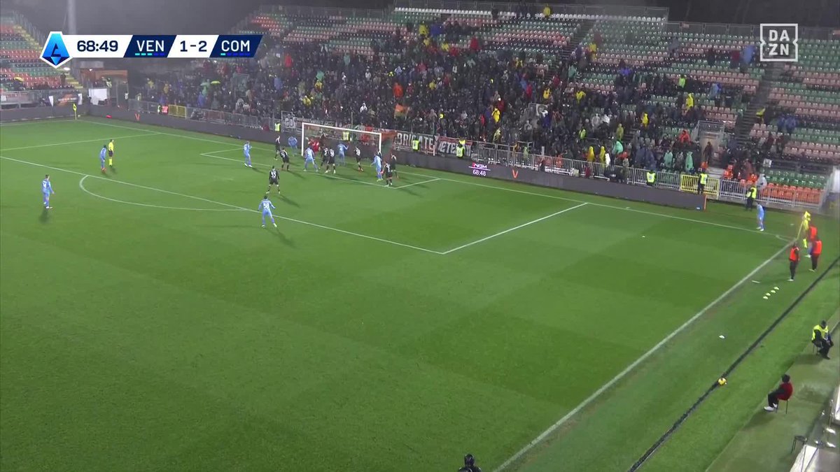 Sei bella come... UN GOL OLÍMPICO 🙌🏻 El balón de Oristanio iba con música 🎶 #SerieAenDAZN 🇮🇹