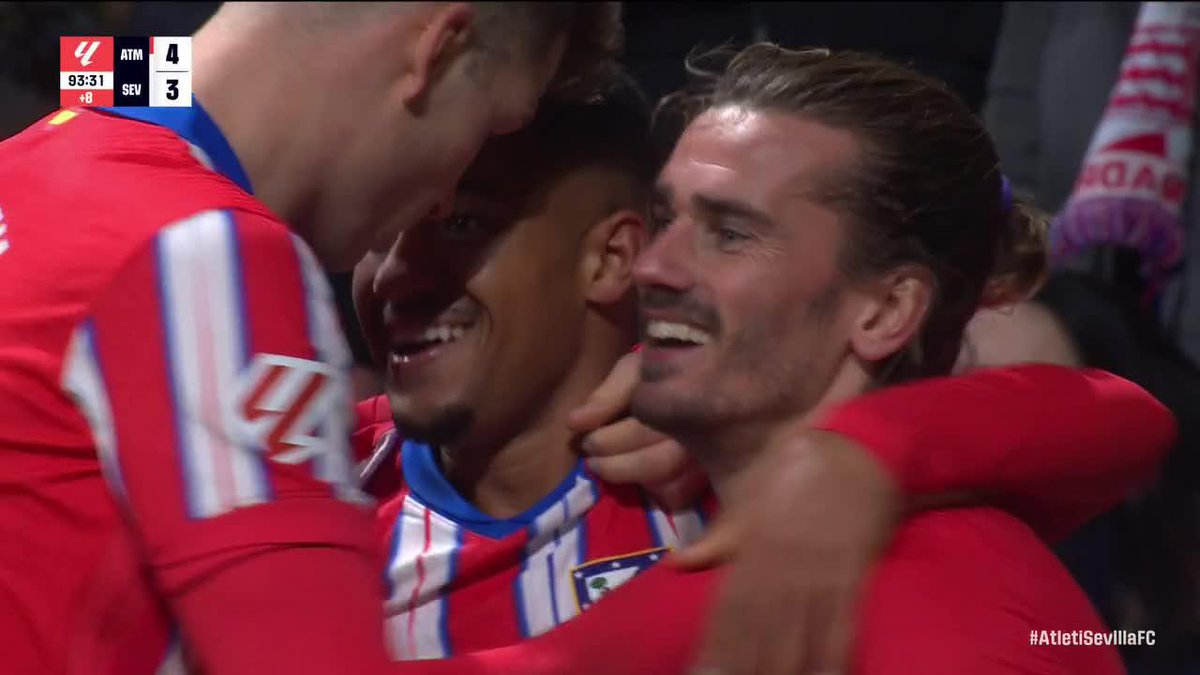 INCREDIBLE TOUCH AND FINISH BY ANTOINE GRIEZMANN TO MAKE IT 4-3 ATLETICO MADRID IN THE 90+4'!!! A SECOND-HALF BRACE ON THE DAY AND HE HAS WON IT LATE FOR ATLETI 🤯