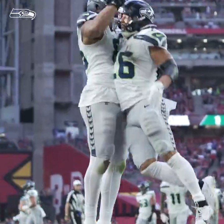 SEAHAWKS WIN!