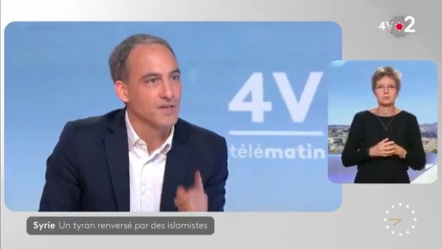 🗣️ "Les gens qui ont tout fait pour excuser les crimes de Bachar al-Assad, je les vois aujourd'hui inquiets pour l'avenir de la Syrie. Ils devraient avoir honte." 🔴 Raphael Glucksmann, s'offusque des commentaires du RN ou d'une partie de la gauche sur l'avenir de la Syrie. #Les4V