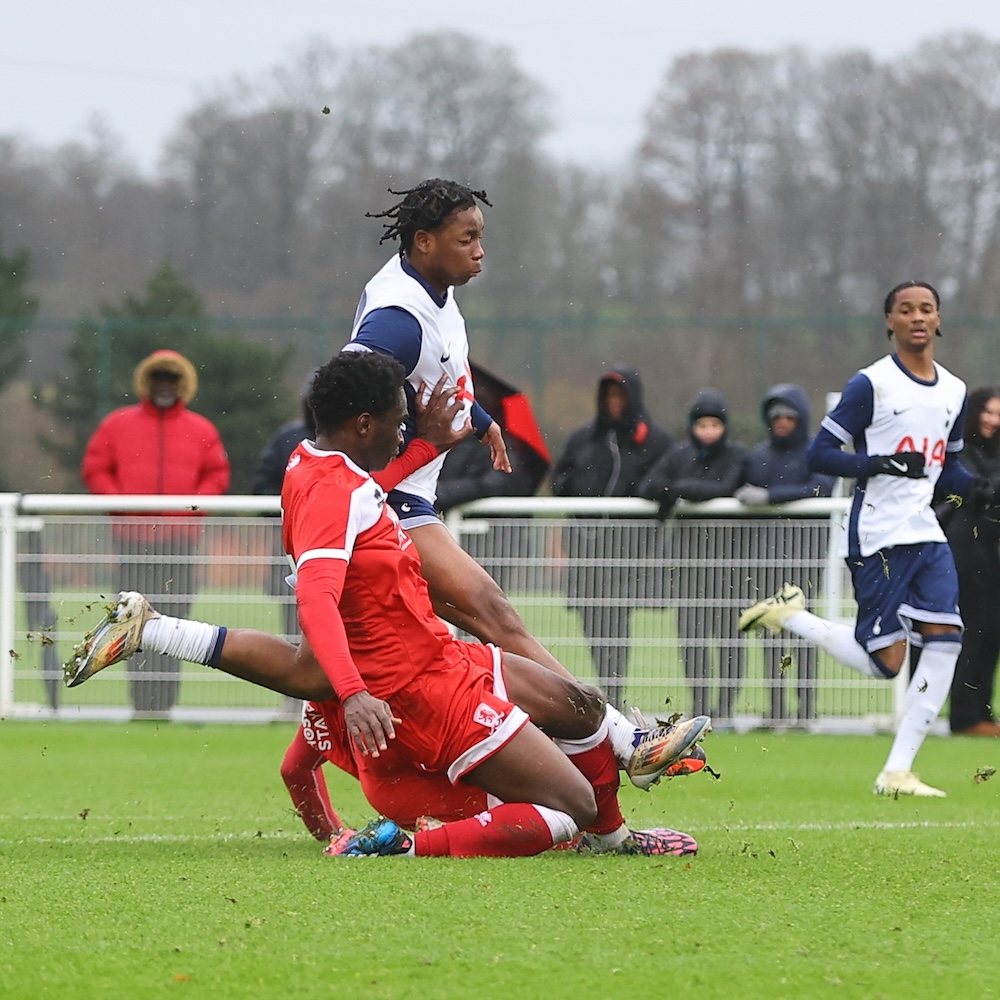 From the back ➡️ to the front! How Reiss Elliott-Parris drew us level yesterday! 💪 #TOTMID | #FAYouthCup