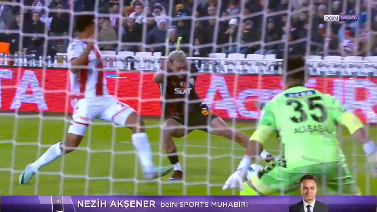 🟡🔴 Galatasaray'da sakatlık açıklamaları 🗣️ Muhabirimiz Nezih Akşener, Galatasaray'dan son gelişmeleri aktardı.